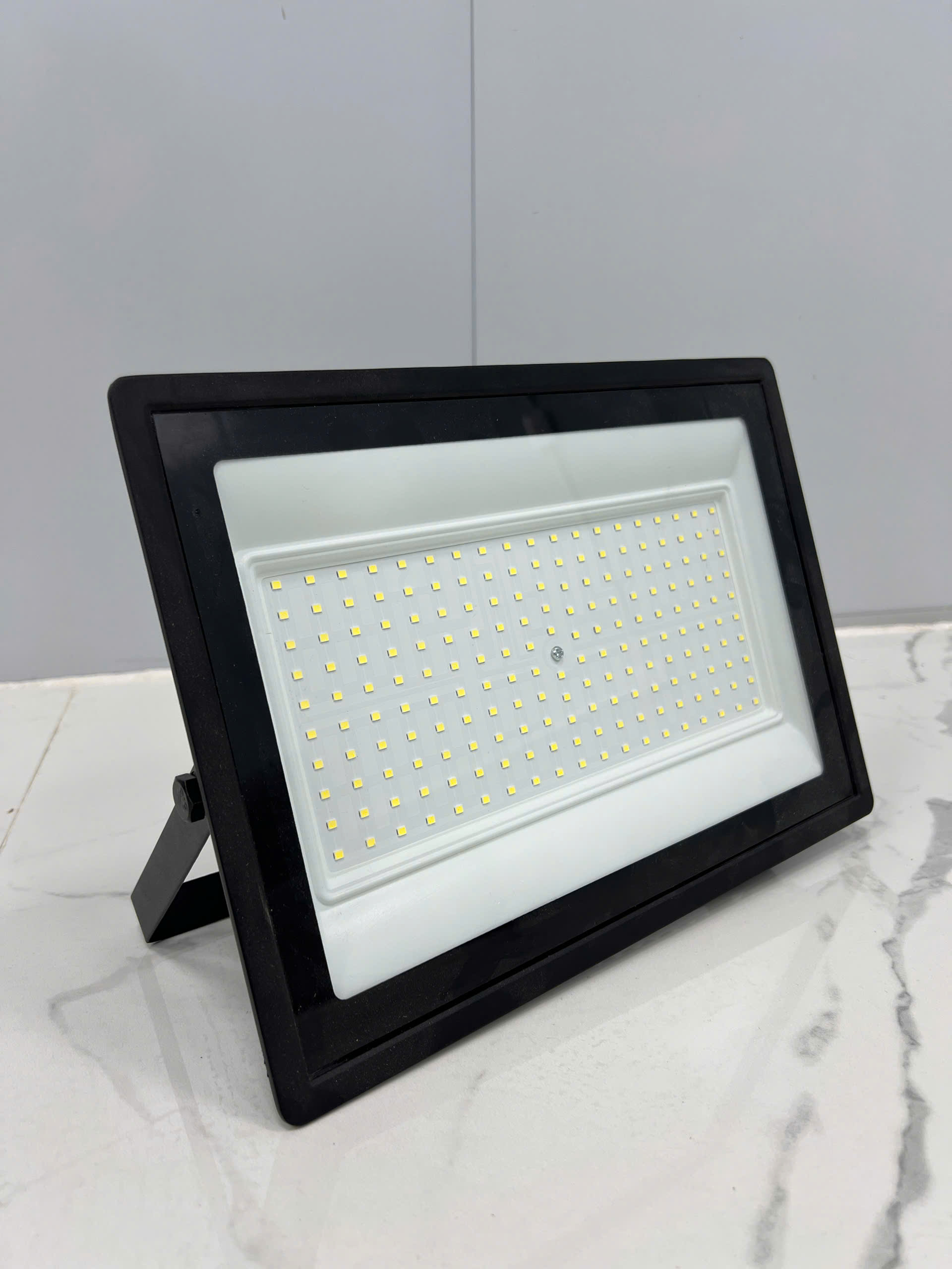 Đèn pha LED DOB Series